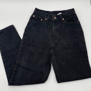 Levi's Vintage 512 Slim Fit Taper Leg Short Jeans Women’s Size 9 25x28 USA Black